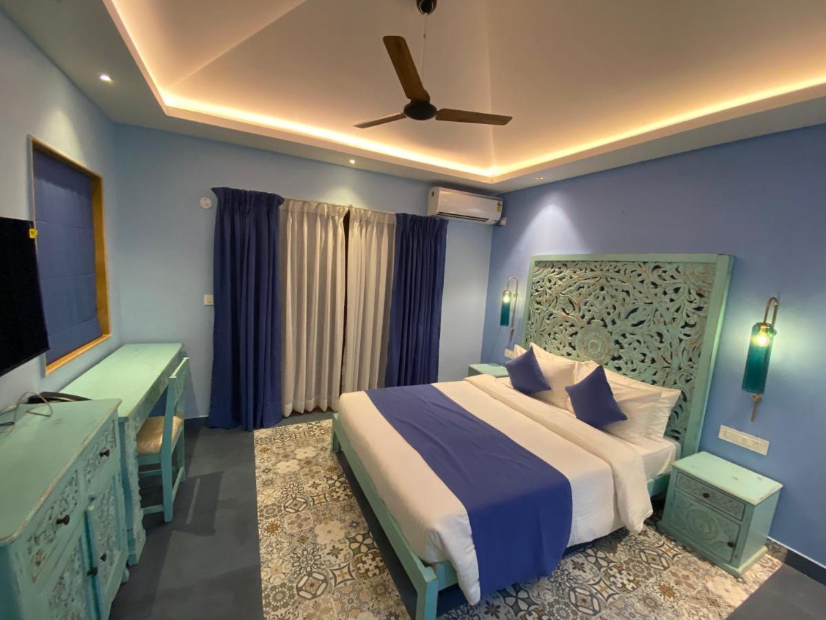 Atmani Waterfront Resort Cola Exteriér fotografie